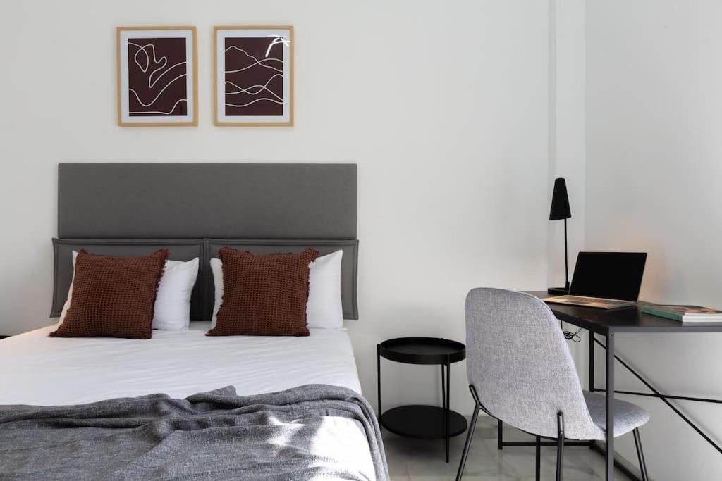 Eden Costa Lago Primera Linea De Mar Torremolinos Ngoại thất bức ảnh